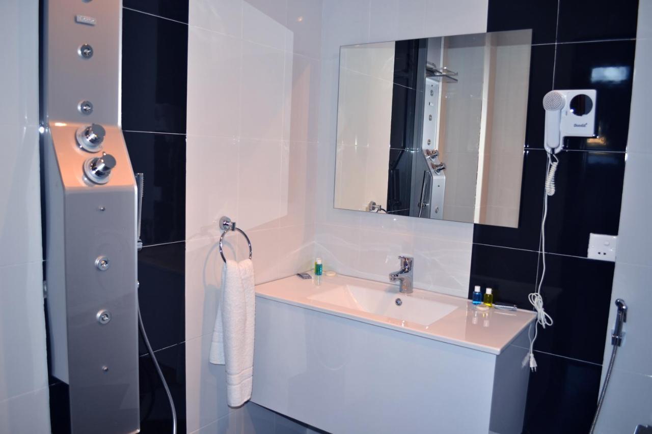 Nemi Baku Center Hotel ภายนอก รูปภาพ