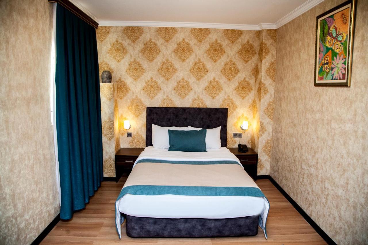Nemi Baku Center Hotel ภายนอก รูปภาพ